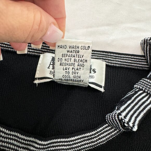 All Points Reference Point Women's Black Top, Size XL - Picture 6 of 9